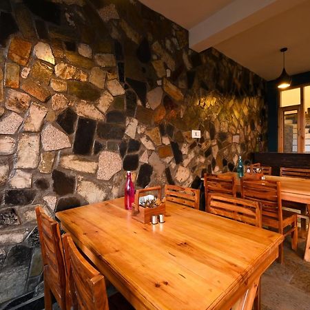 Zostel Dobhi, Manali Hostel Nagar  ภายนอก รูปภาพ