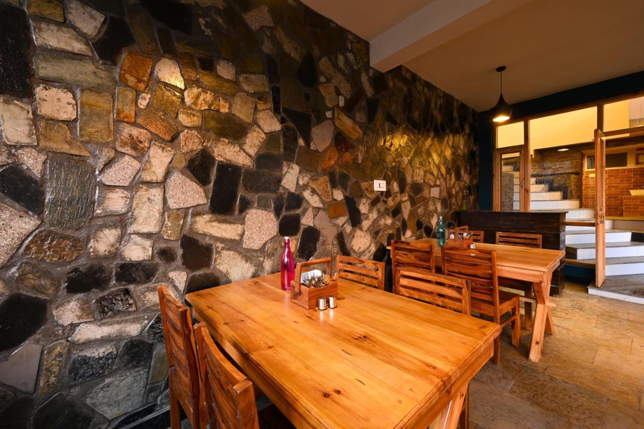 Zostel Dobhi, Manali Hostel Nagar  ภายนอก รูปภาพ