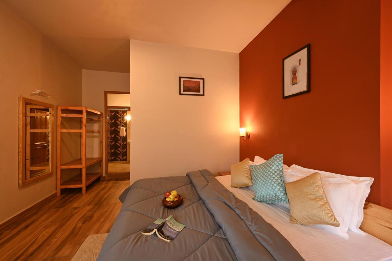 Zostel Dobhi, Manali Hostel Nagar  ภายนอก รูปภาพ