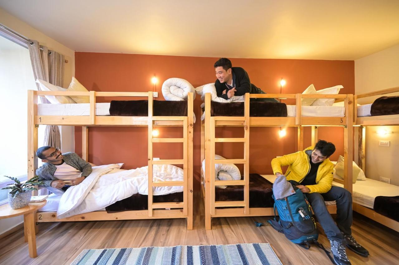 Zostel Dobhi, Manali Hostel Nagar  ภายนอก รูปภาพ