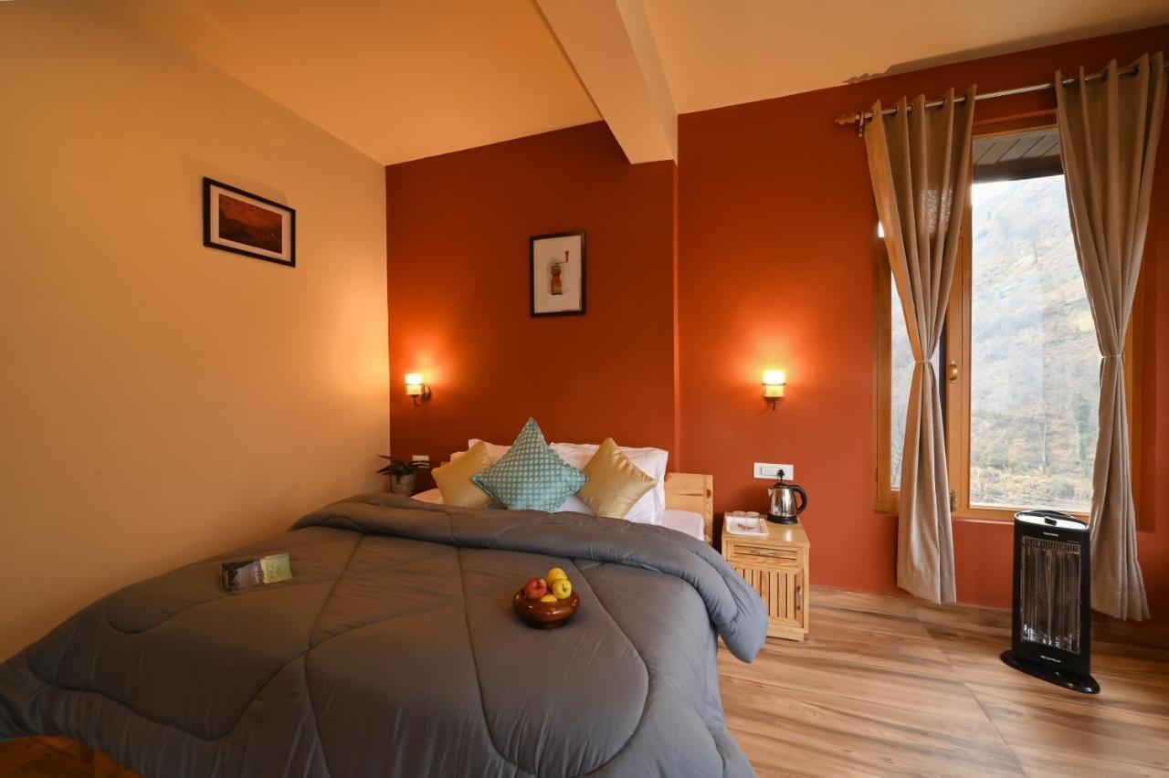 Zostel Dobhi, Manali Hostel Nagar  ภายนอก รูปภาพ
